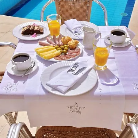 Irini Aparthotel