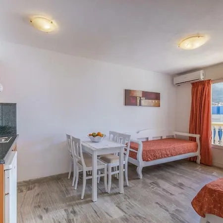 Irini Aparthotel Hersonissos (Crete)