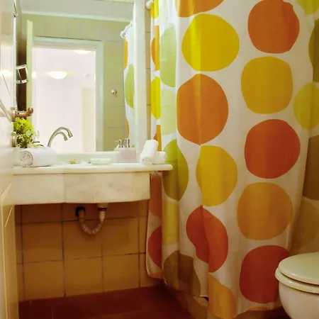 Irini Hotel apartamentowy
